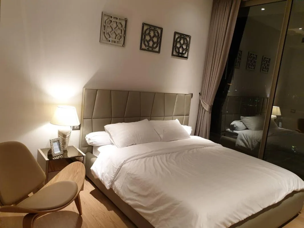 Property photos for Magnolias Waterfront Residences