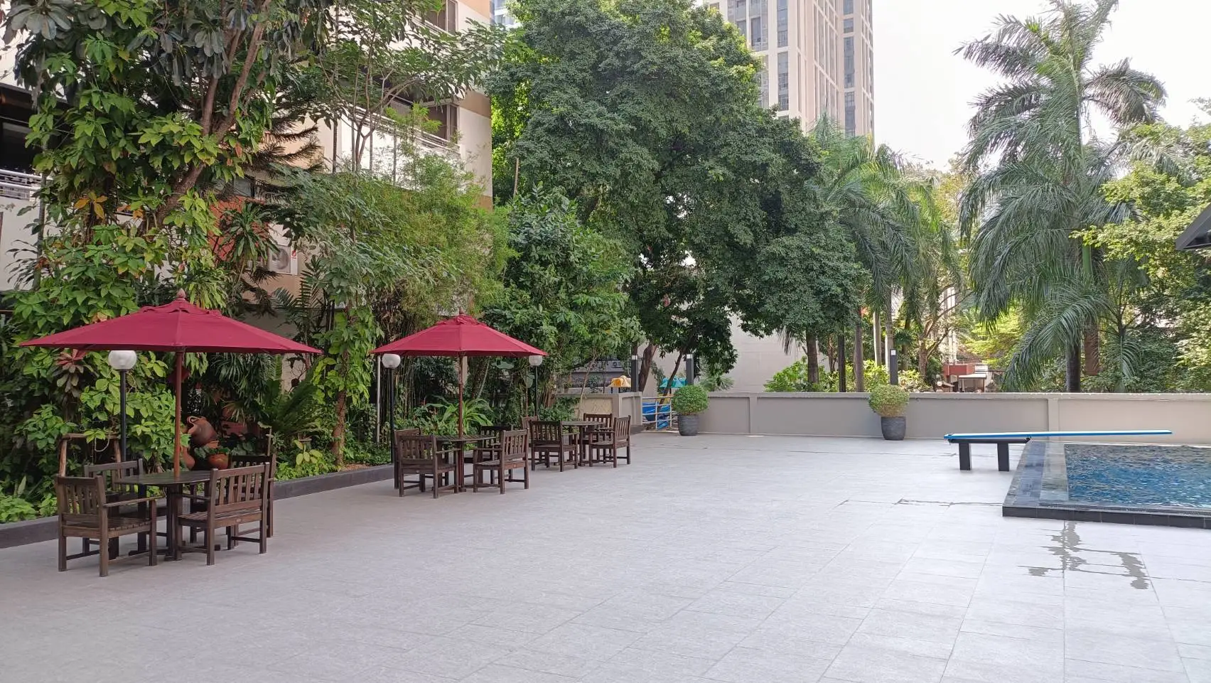 Property photos for Phirom Garden Residence
