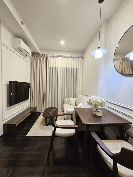 Property photos for Park Origin Thonglor