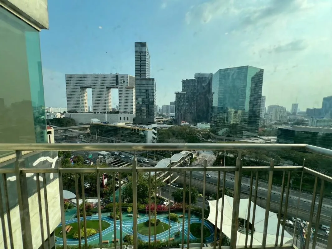 Property photos for Wind Ratchayothin