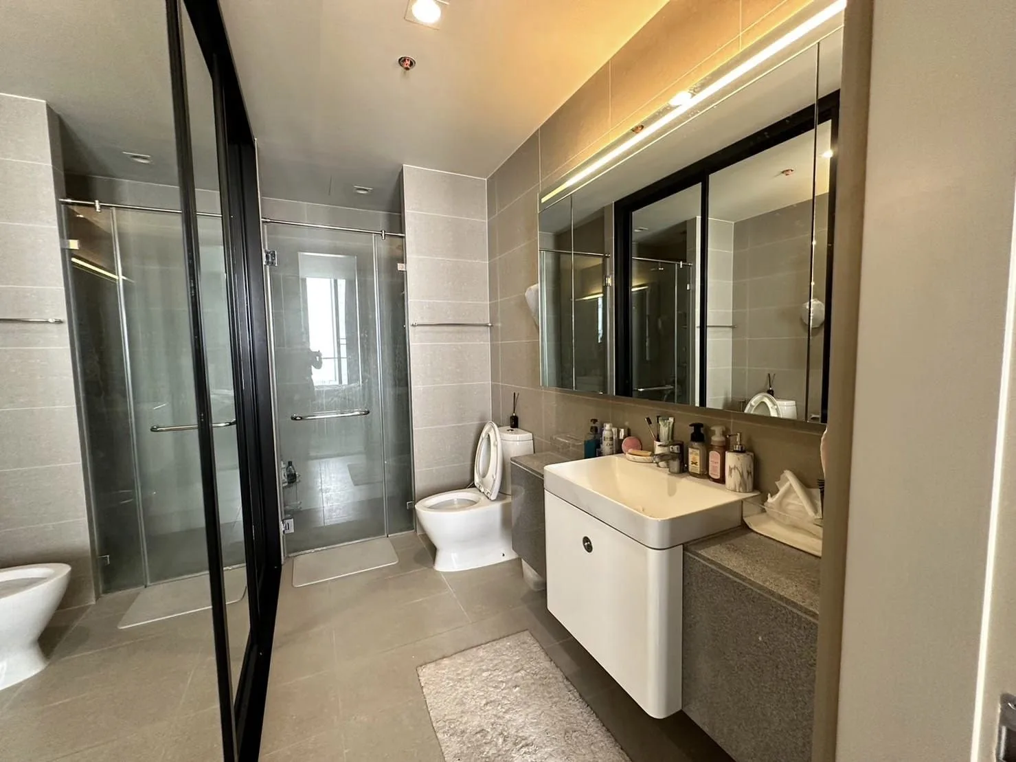 Property photos for Noble Ploenchit