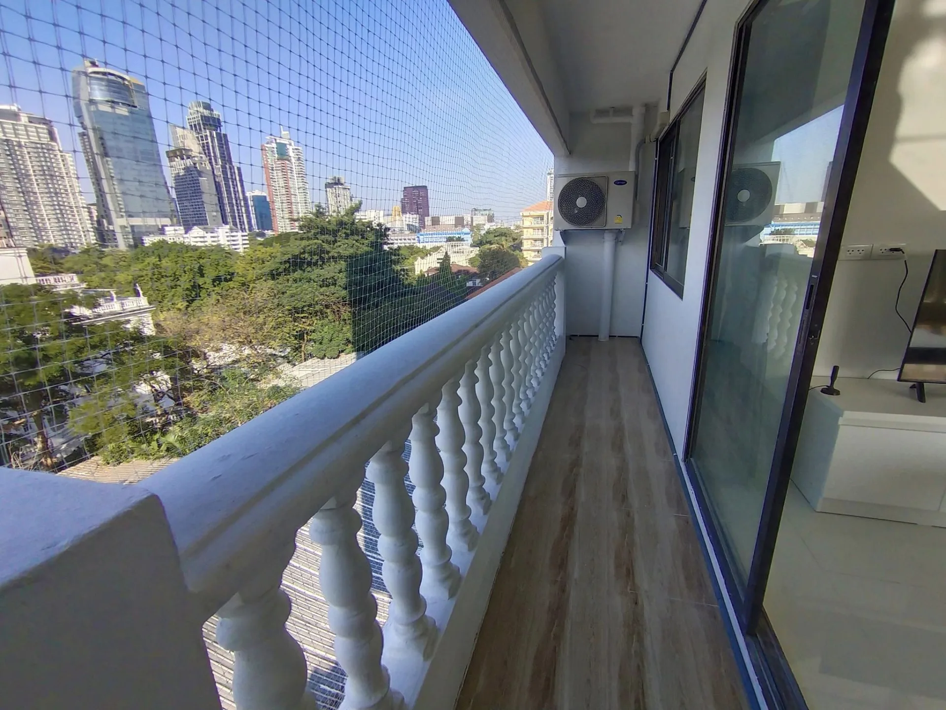 Property photos for 38 Mansion