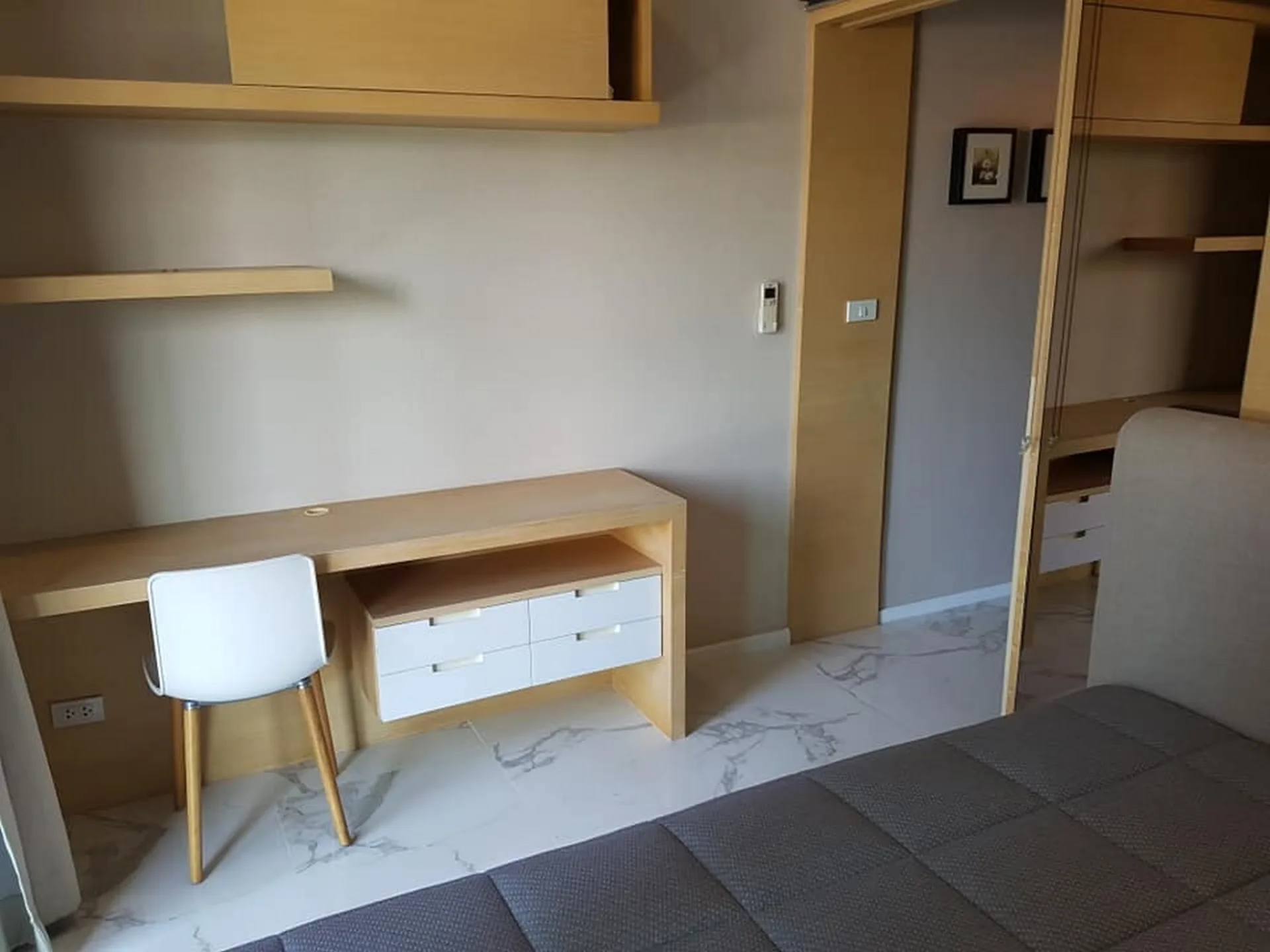 Property photos for Noble Remix