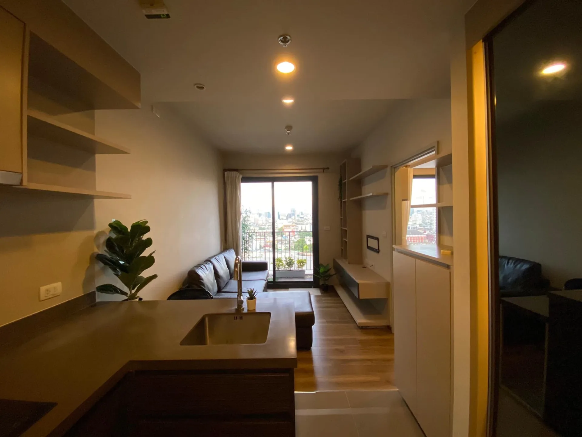 Property photos for Onyx Phaholyothin