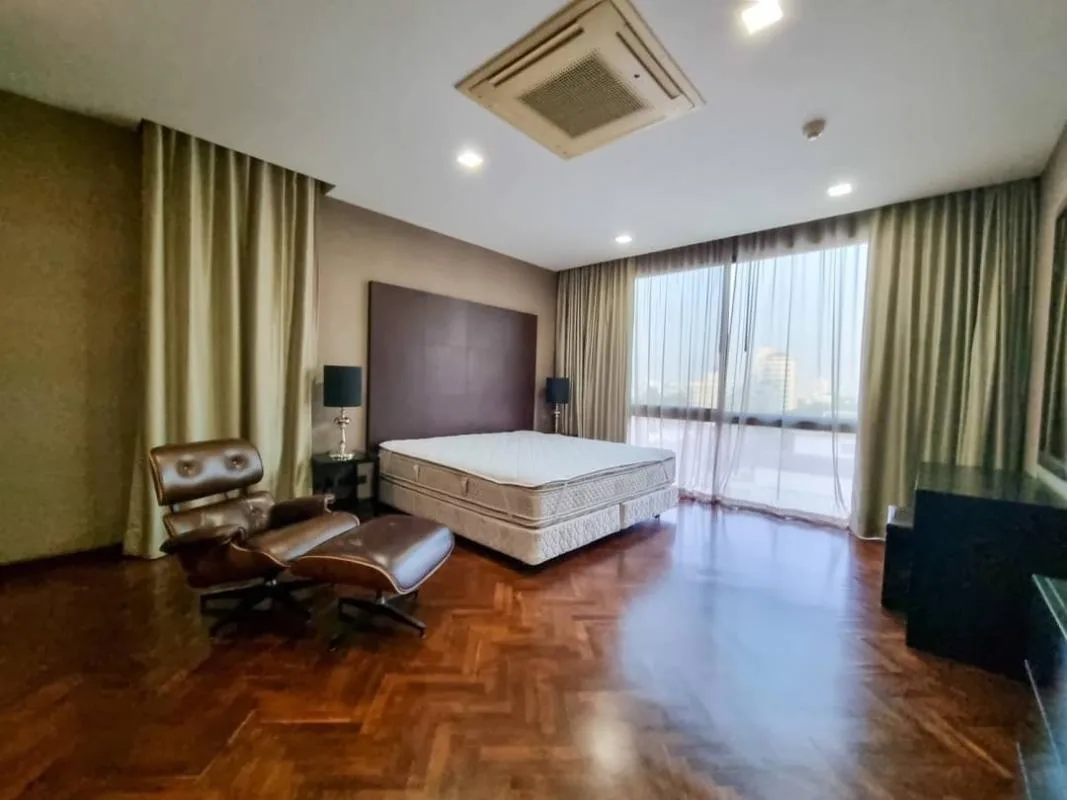 Property photos for The Grand Villa