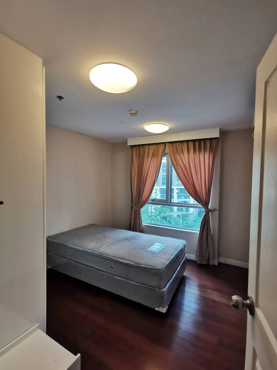 Property photos for Belle Grand Rama 9