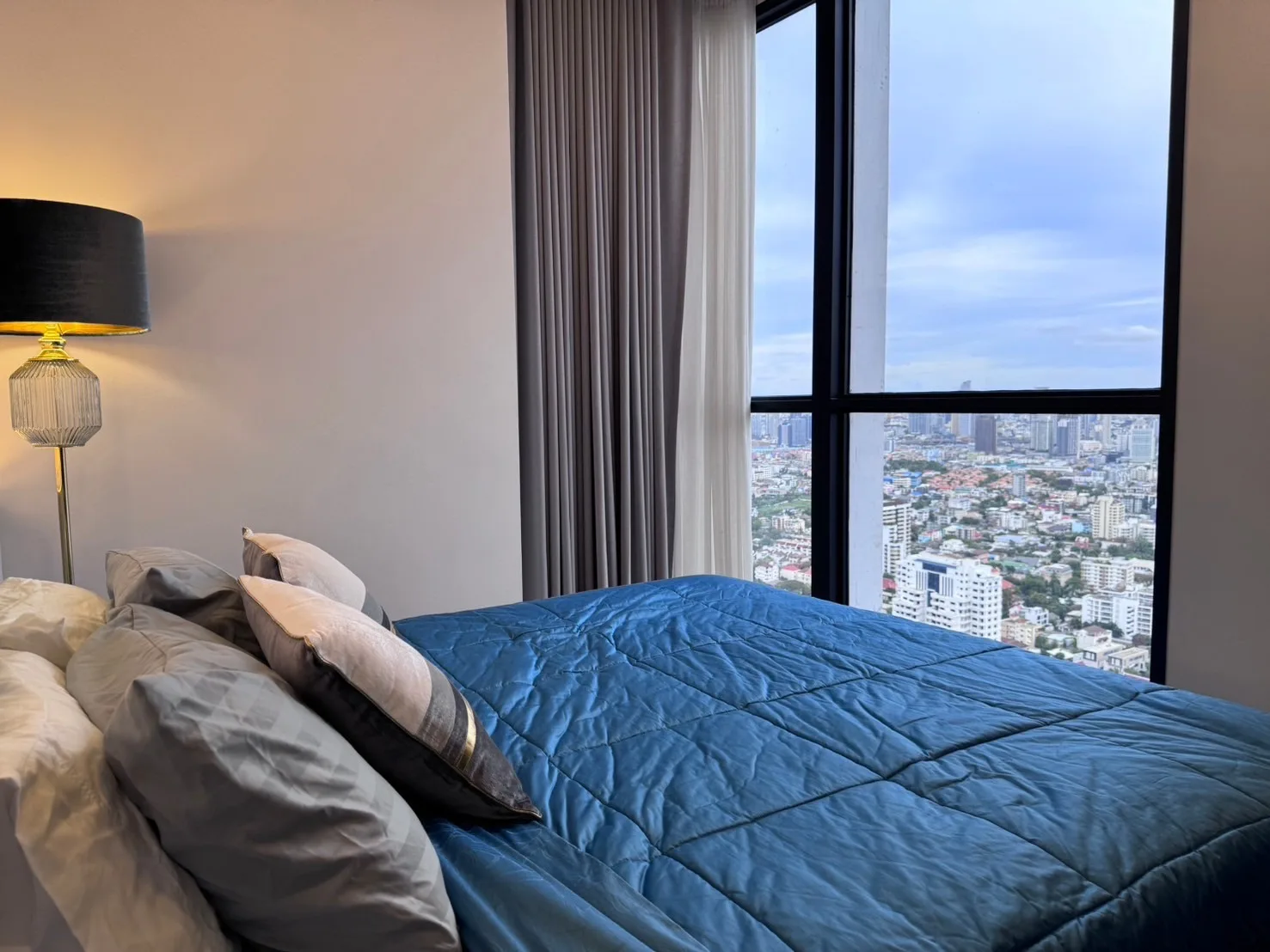Property photos for Park Origin Thonglor