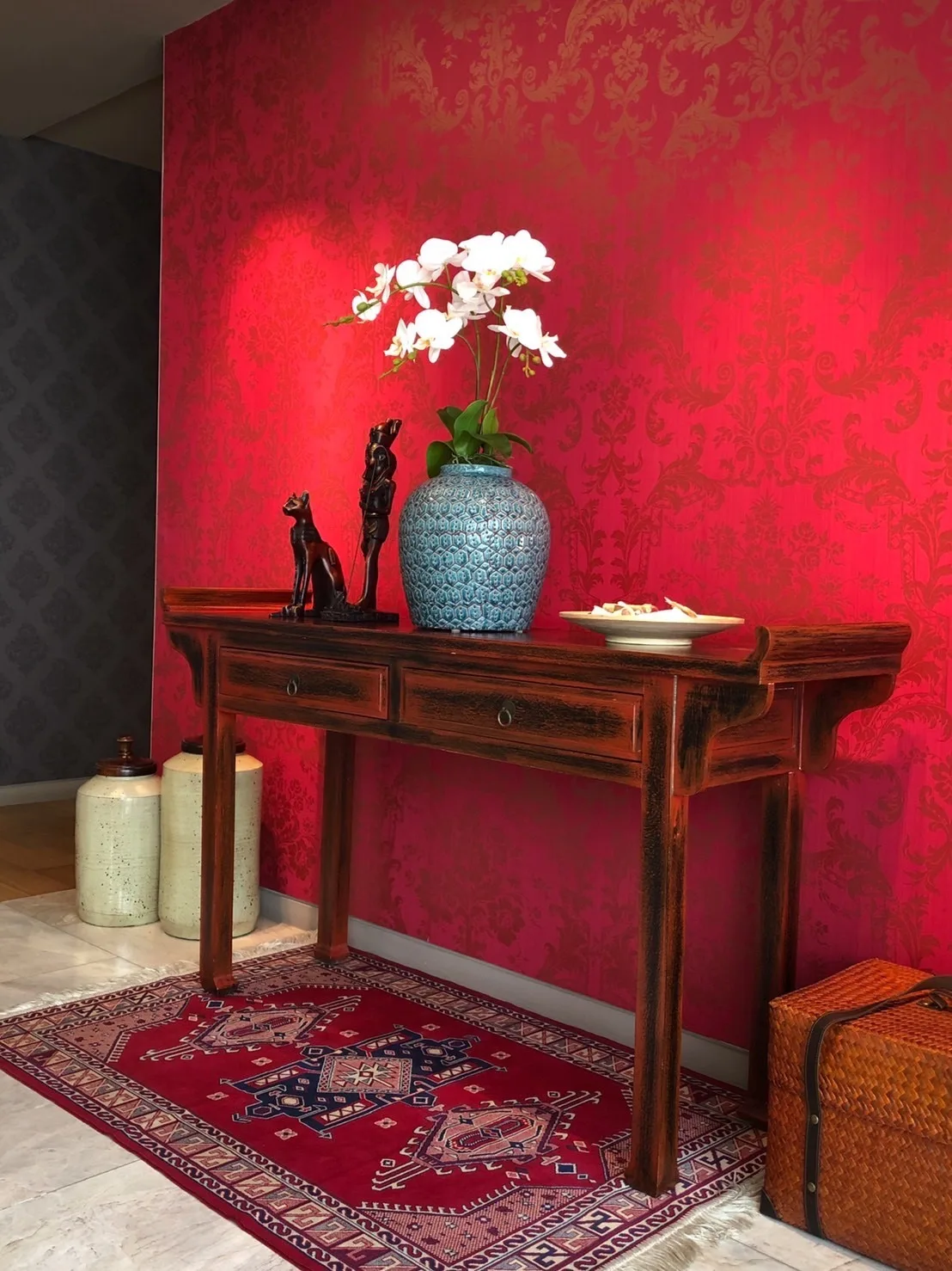 Property photos for The Met