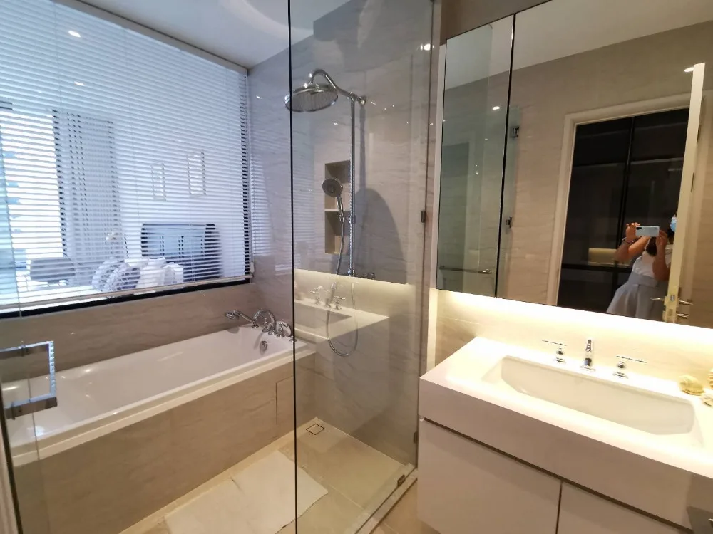 Property photos for Muniq Langsuan