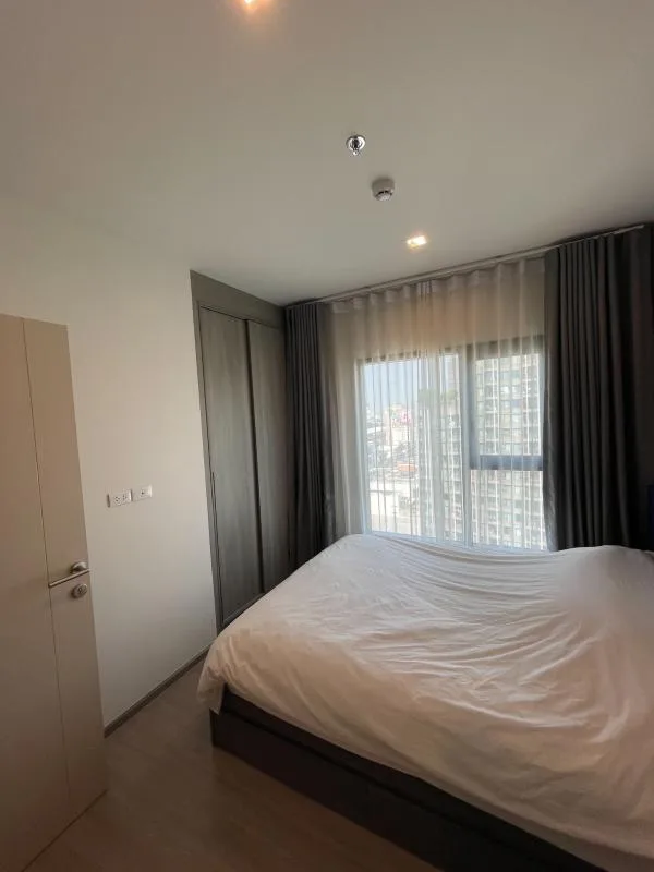 Property photos for The Base Phetchaburi-thonglor