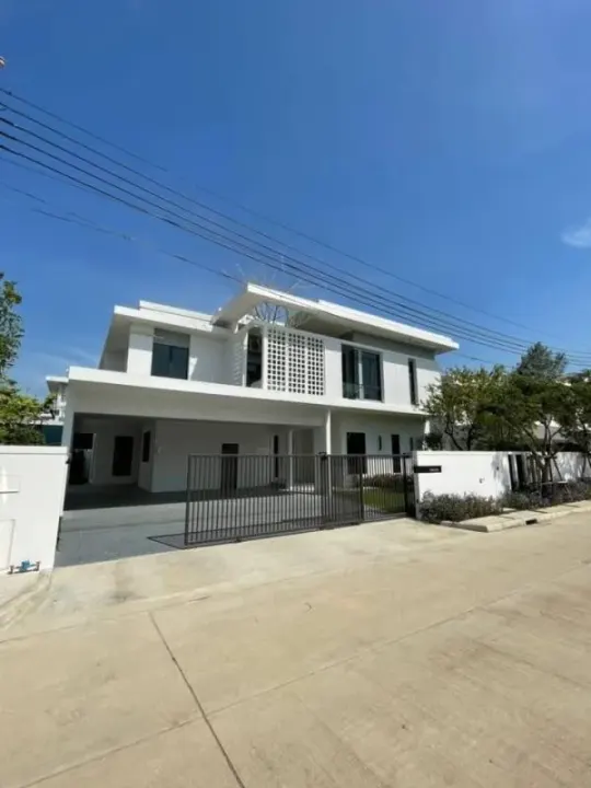 Property photos for Mantana Bangna Km.15