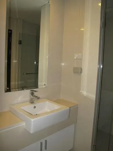 Property photos for Le Luk