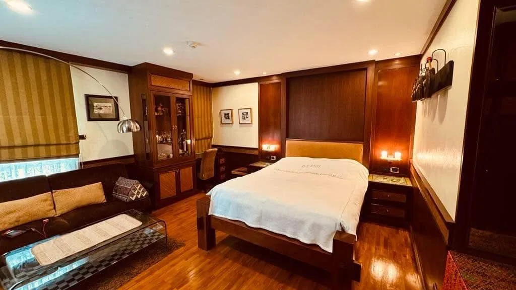Property photos for Baan Siri Sathorn Yenakard