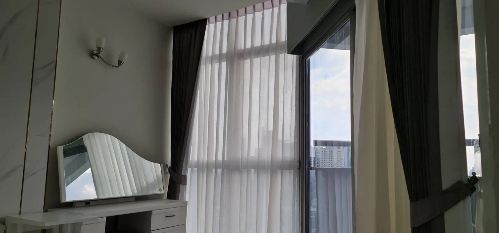Property photos for The Waterford Diamond
