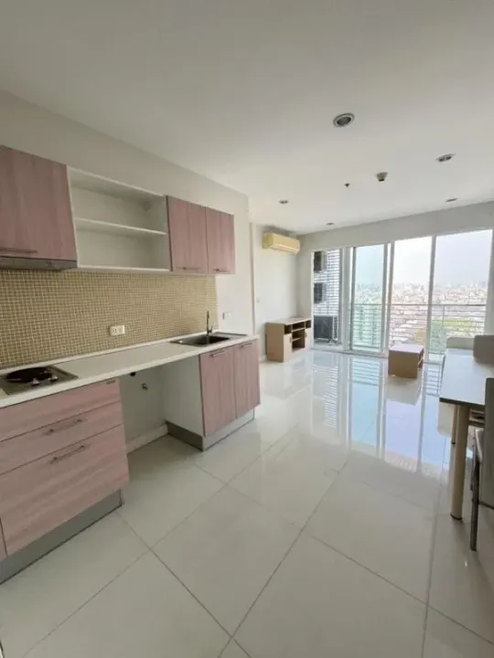 Property photos for The Mark Ratchada - Airport Link