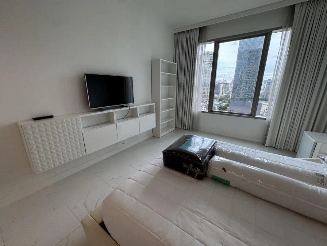 Property photos for 185 Rajadamri