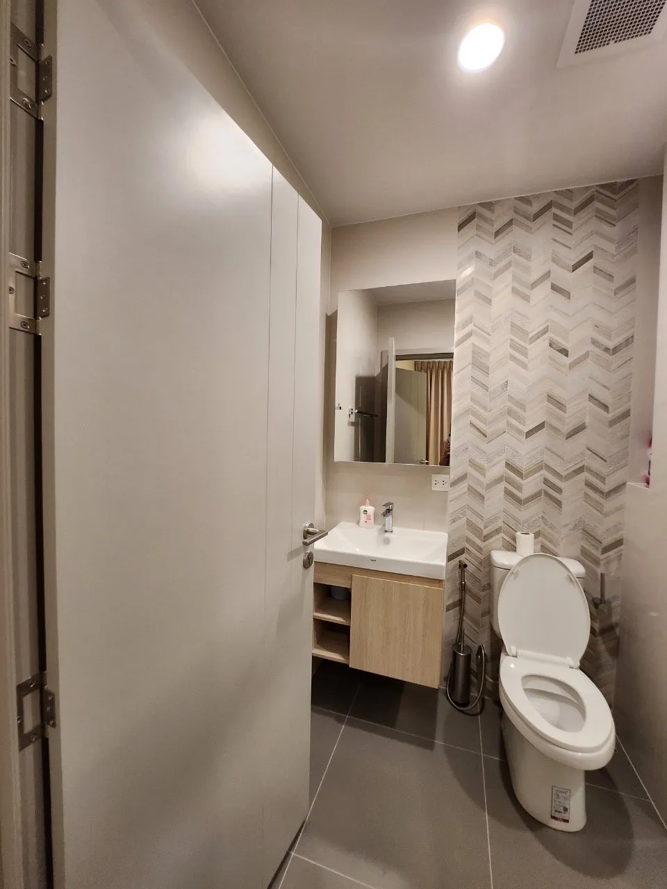 Property photos for OKA HAUS Sukhumvit 36