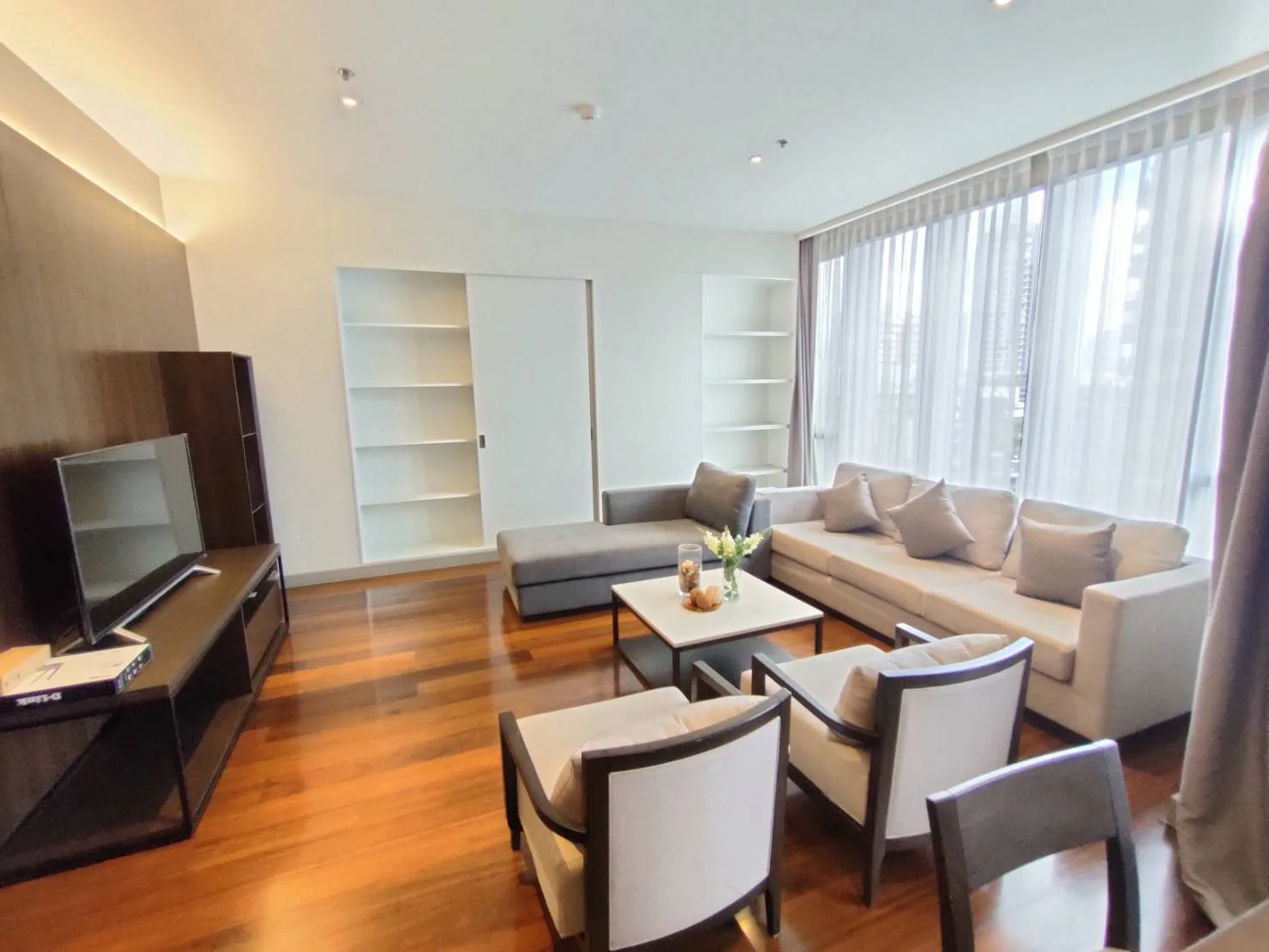 Property photos for Piya Residence 28 -30