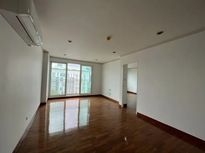 Property photos for Baan Siri Sathorn