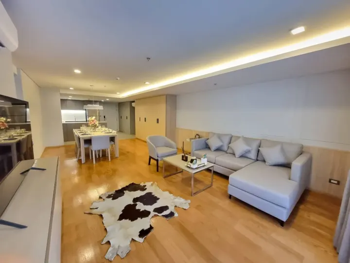 Property photos for Piya Apartment Sukhumvit 15