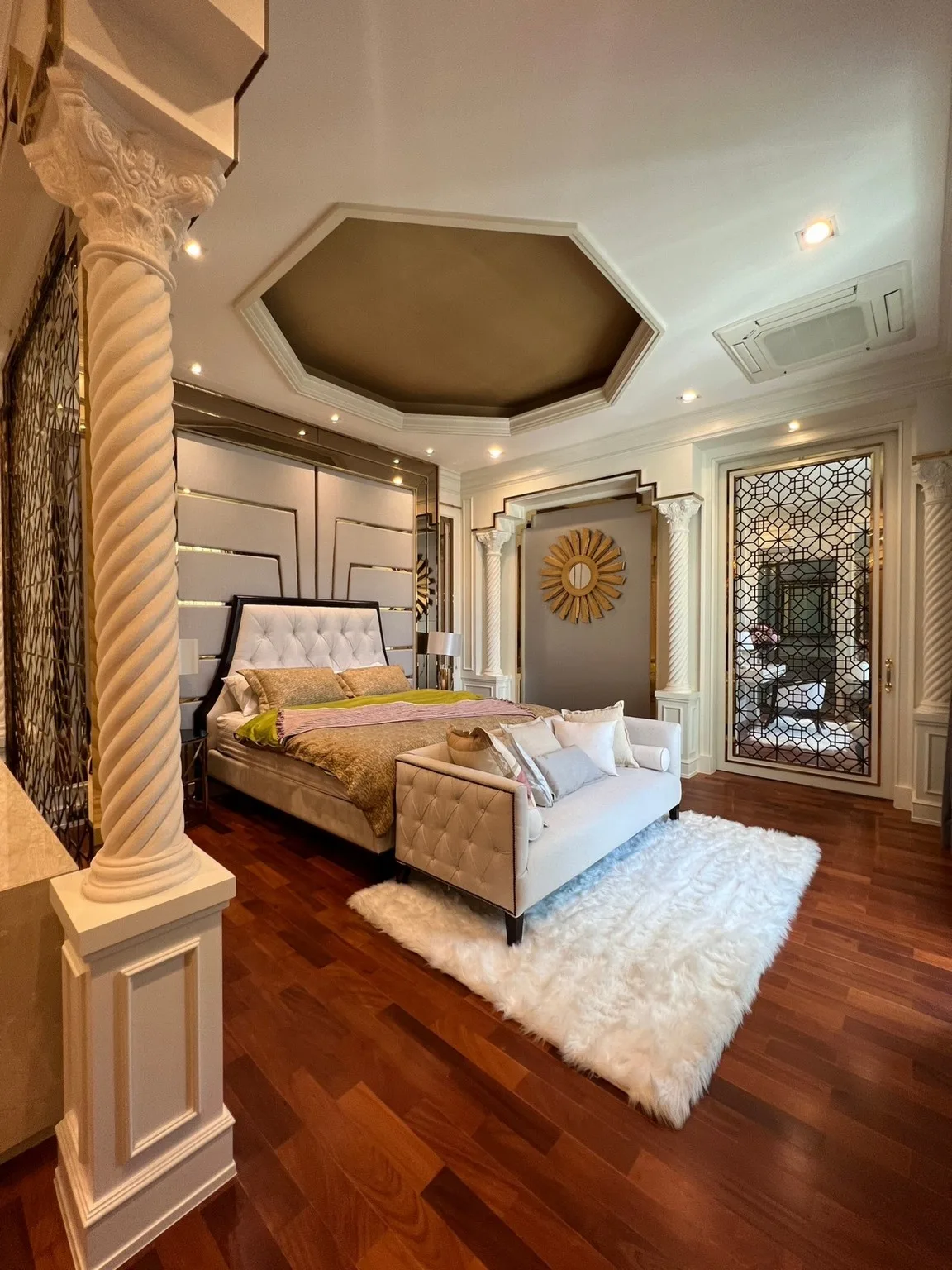 Property photos for THE GRAND PINKLAO
