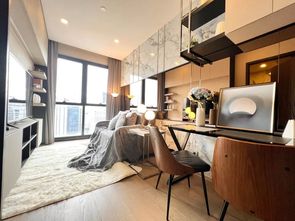 Property photos for Ashton Asoke