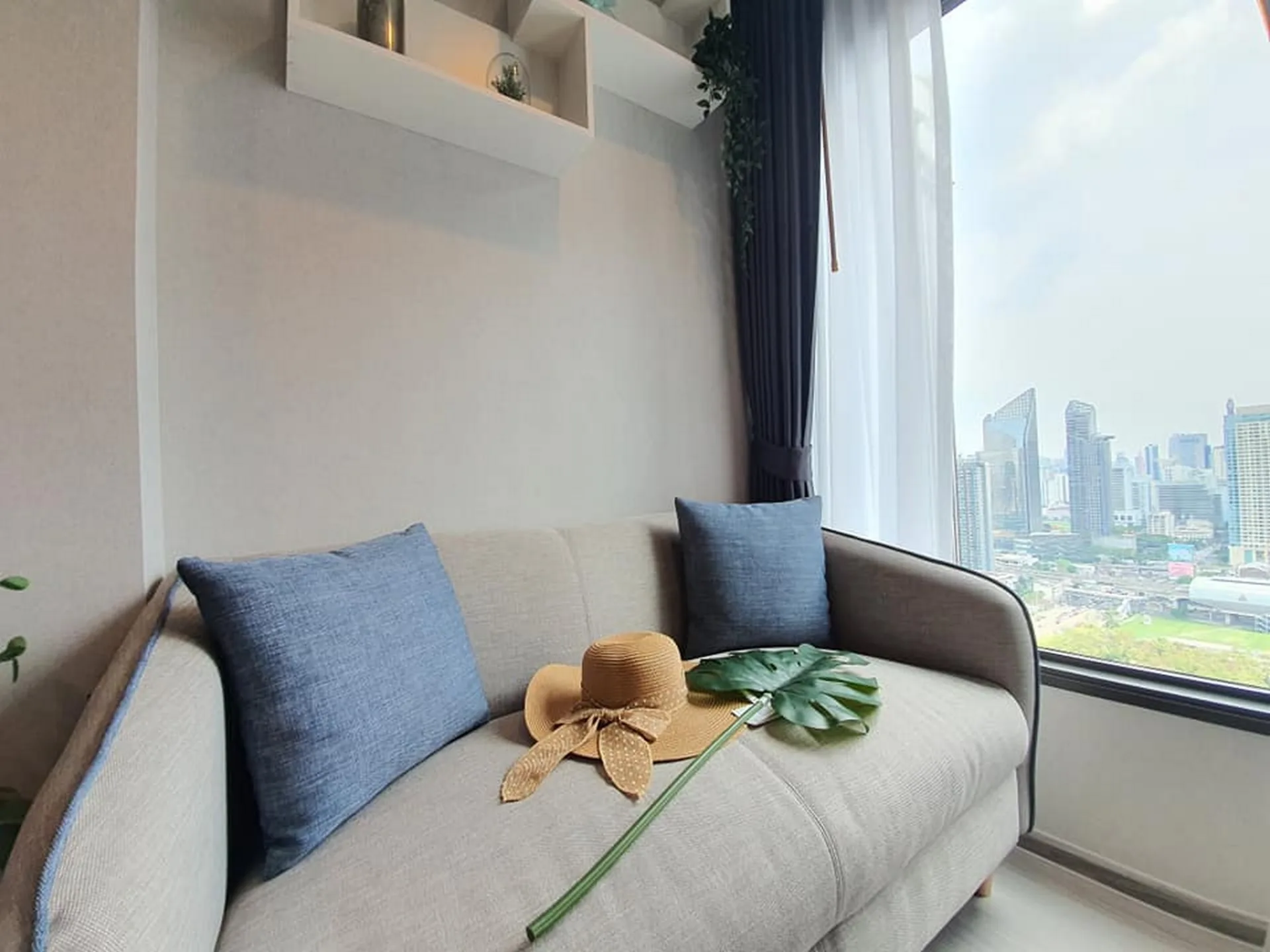 Property photos for LIFE Asoke - Rama 9