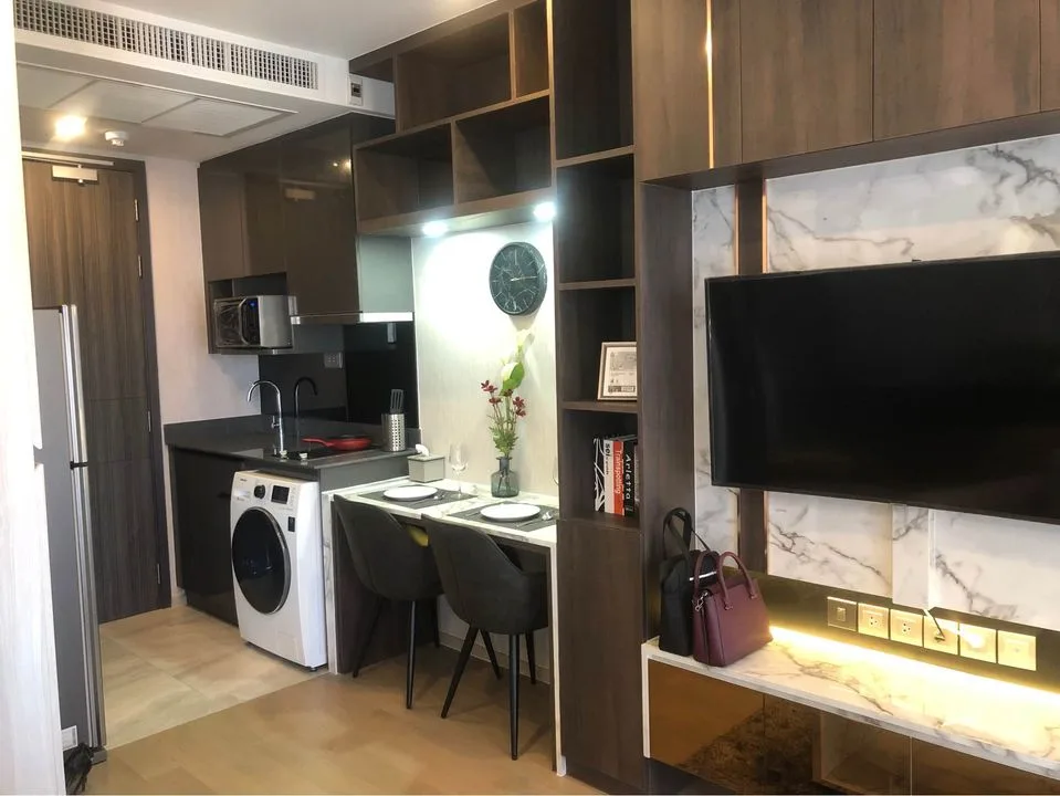 Property photos for Ashton Asoke