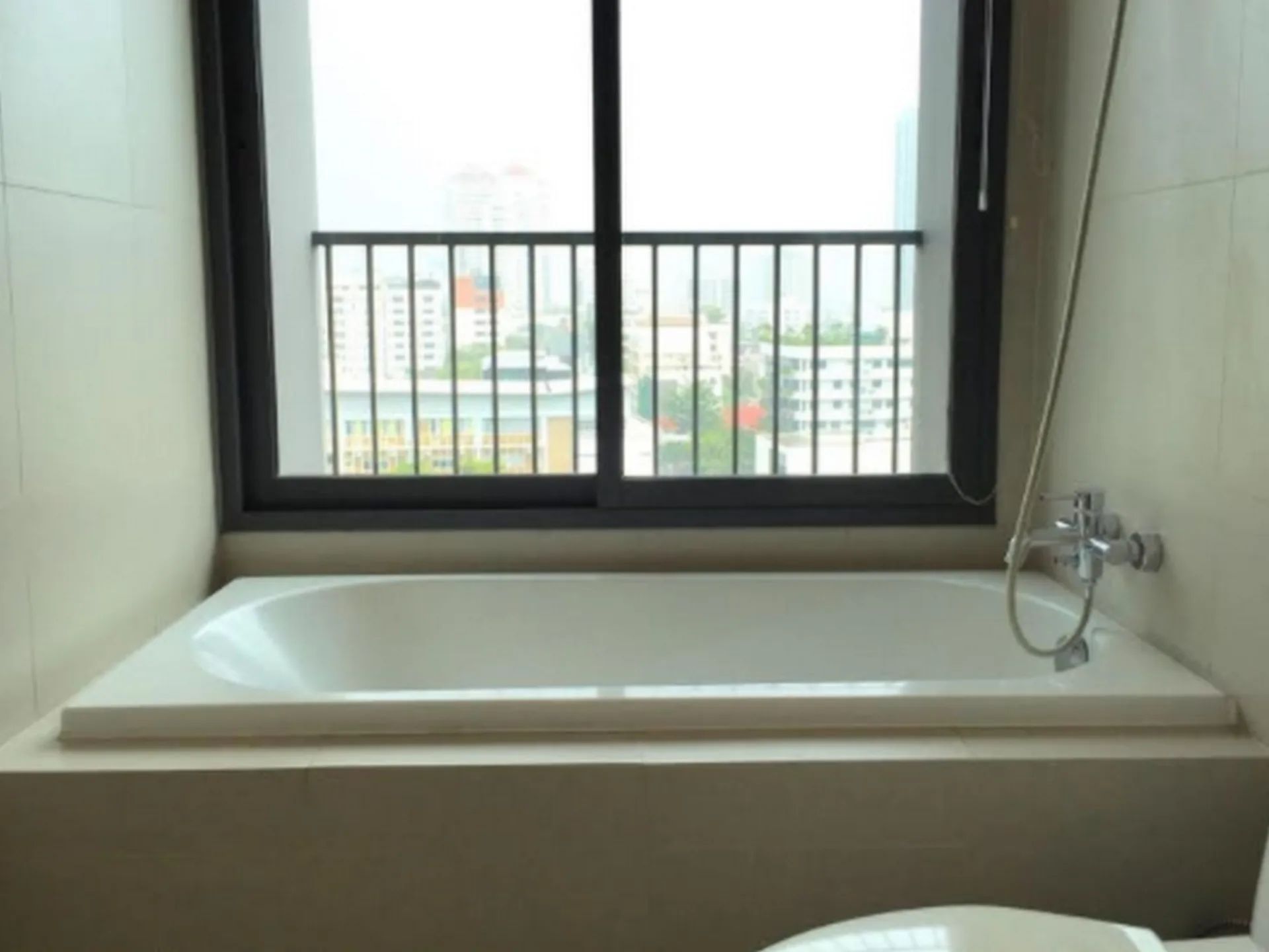 Property photos for Noble Remix