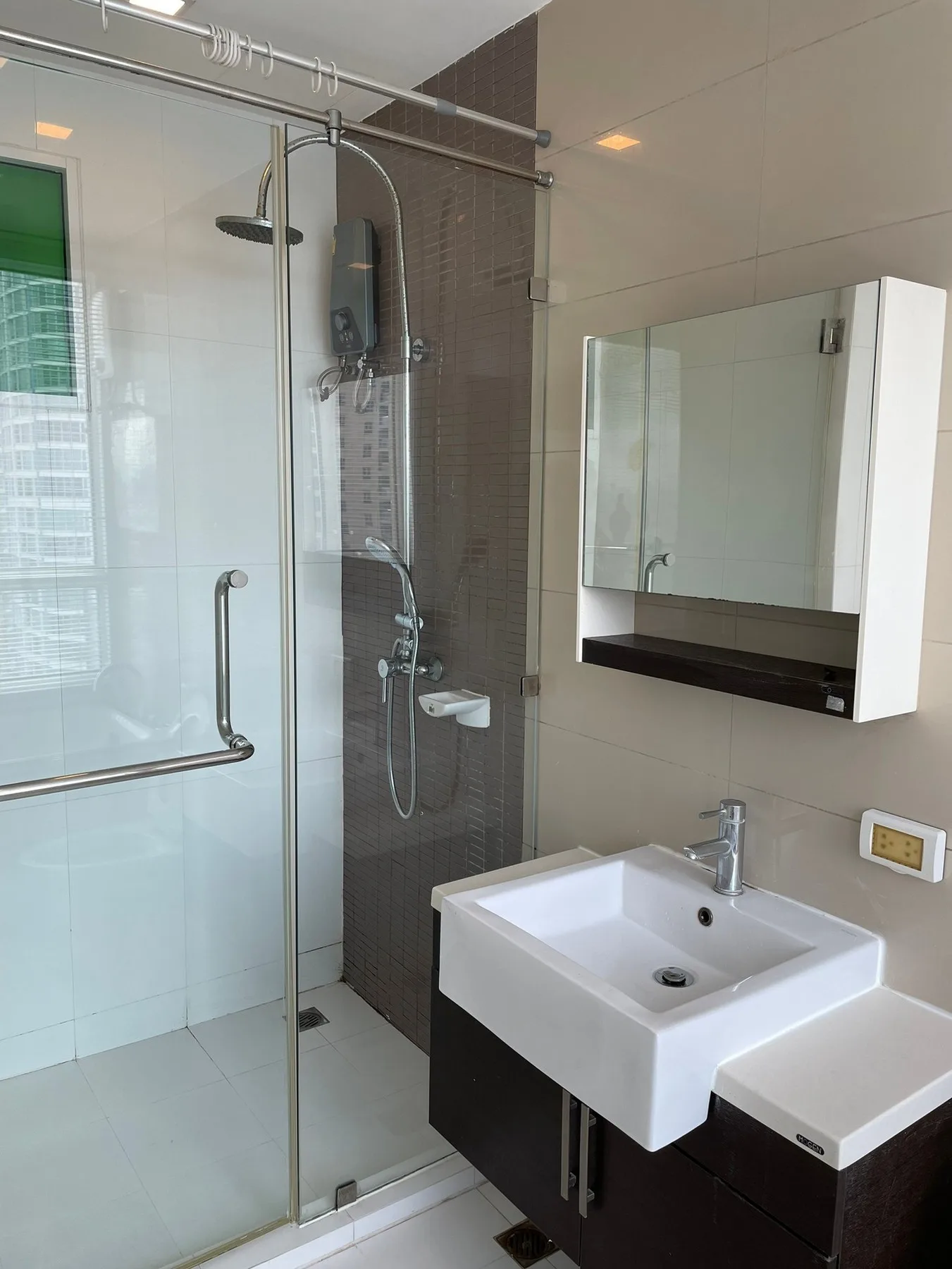 Property photos for The Bloom Sukhumvit 71