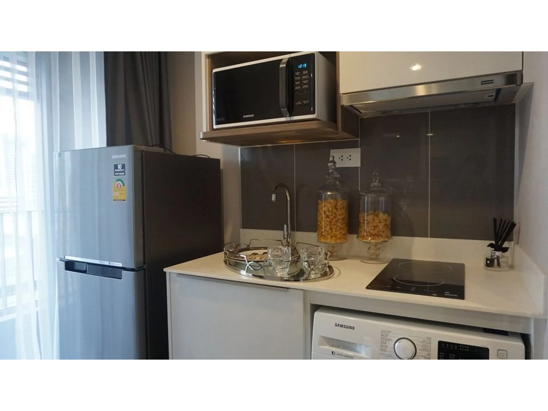 Property photos for Ideo Mobi Asoke