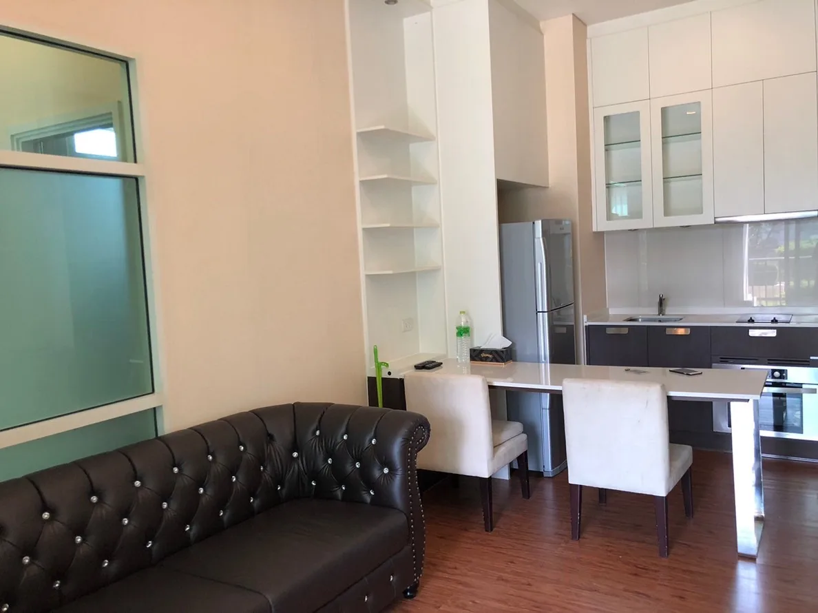 Property photos for Ivy Thonglor