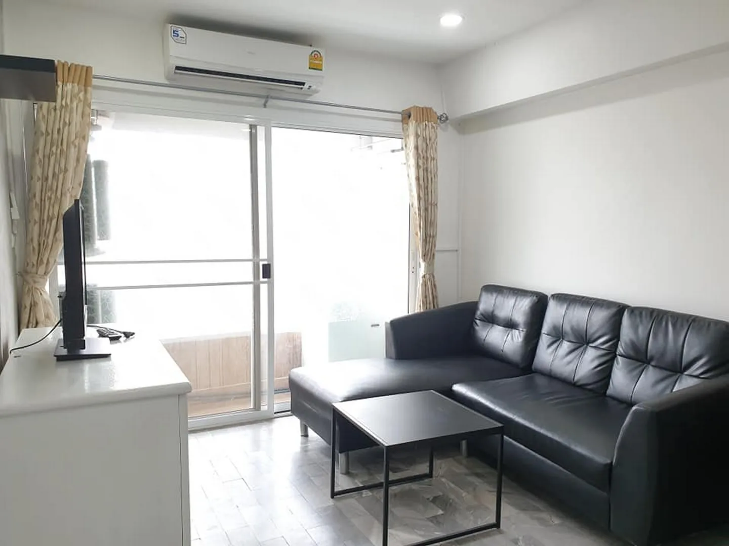 Property photos for Thonglor Tower