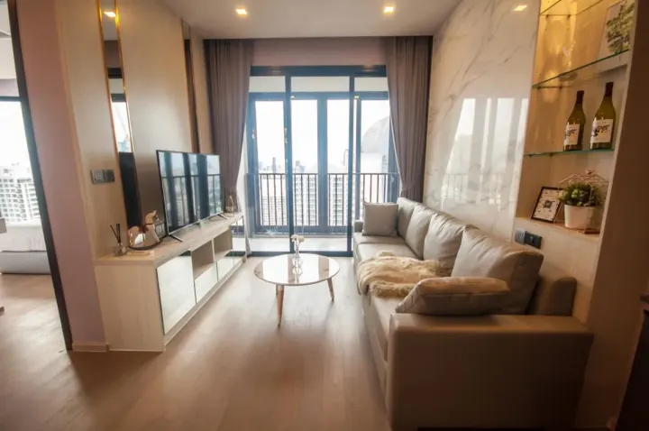 Property photos for Ashton Asoke