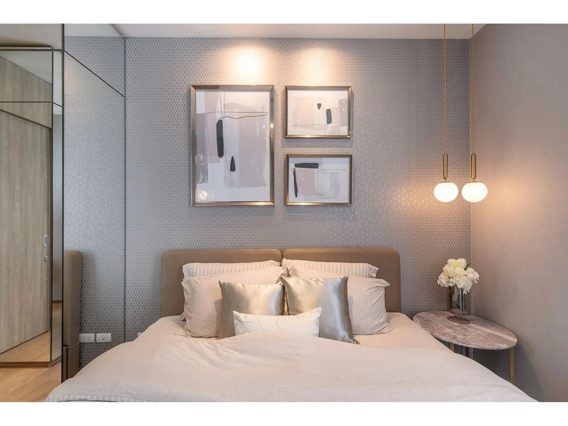Property photos for Park Origin Phromphong