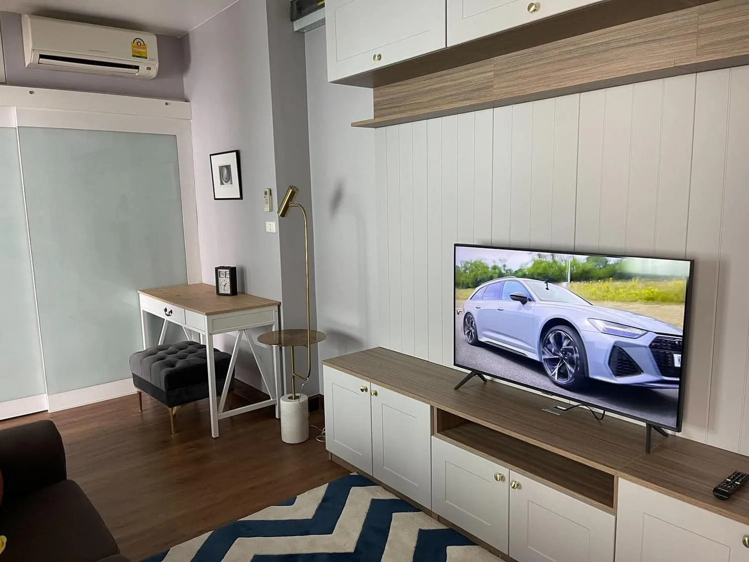 Property photos for Life Sukhumvit 65