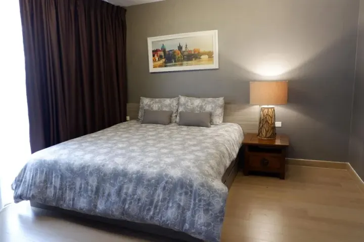 Property photos for Dazzle Sukhumvit 7