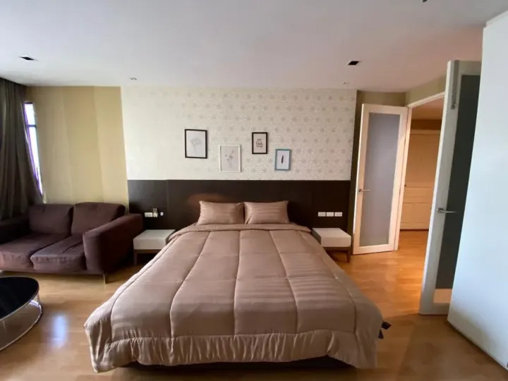 Property photos for Nantiruj Tower