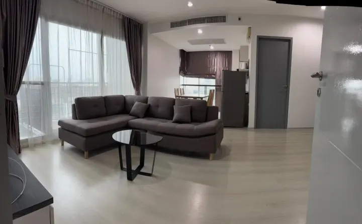 Property photos for Life Ratchadapisek
