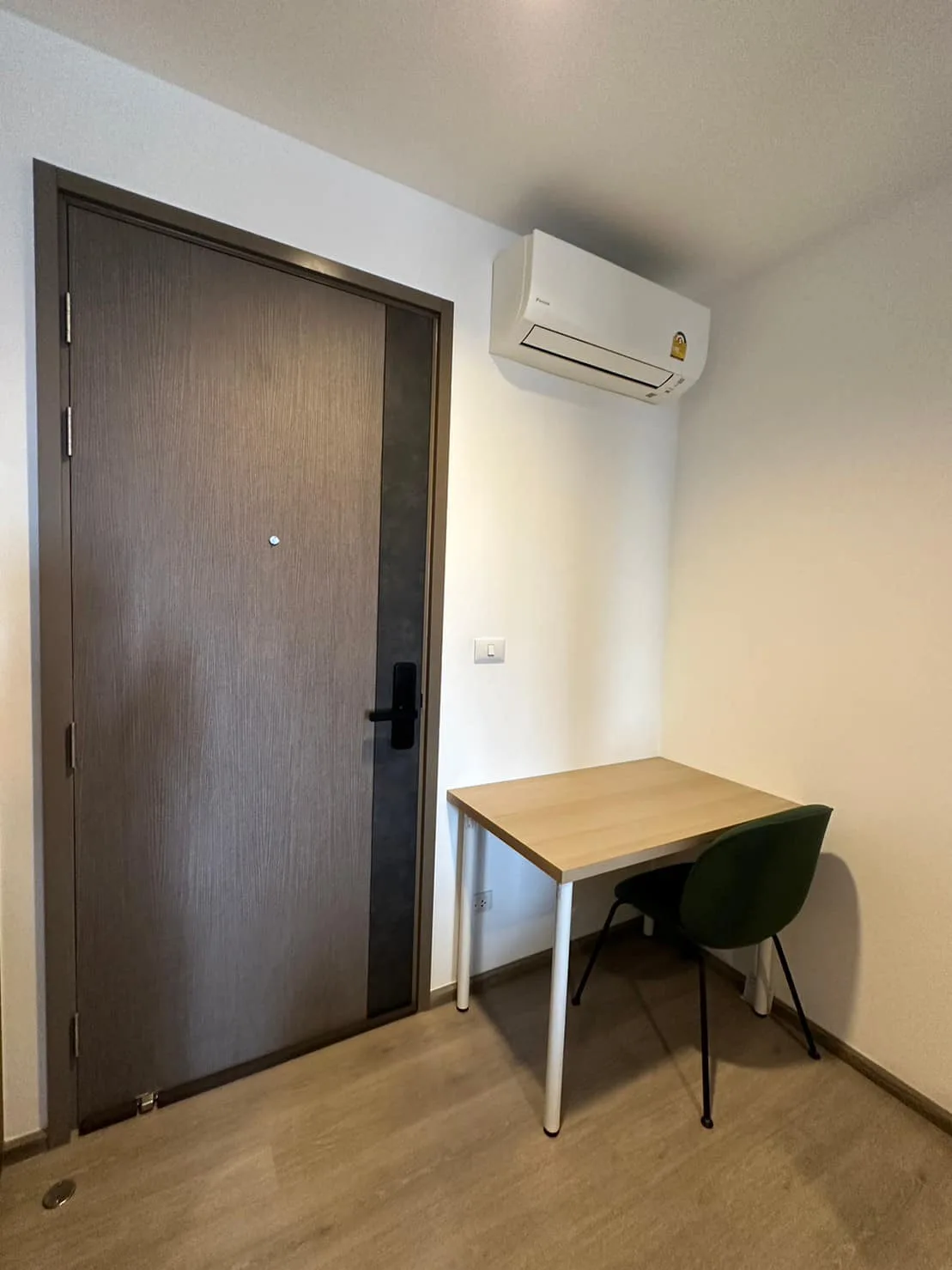 Property photos for THE LINE Phahonyothin Park