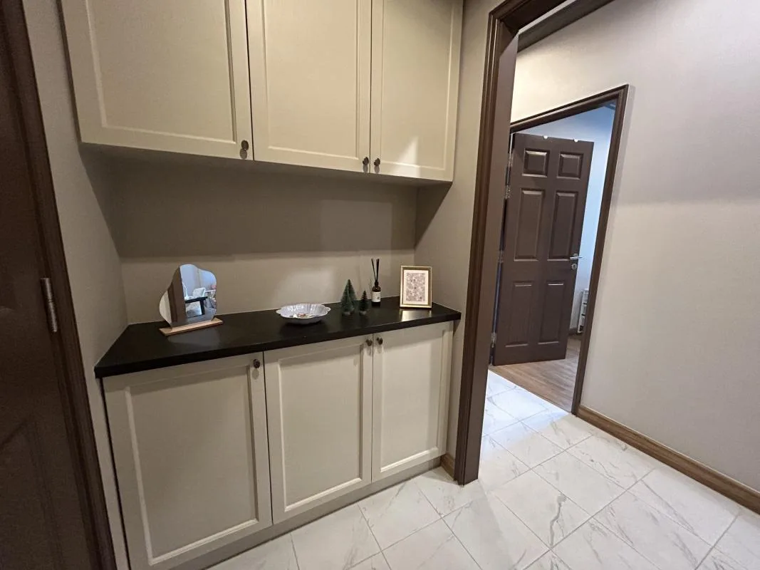 Property photos for The Reserve Kasemsan 3