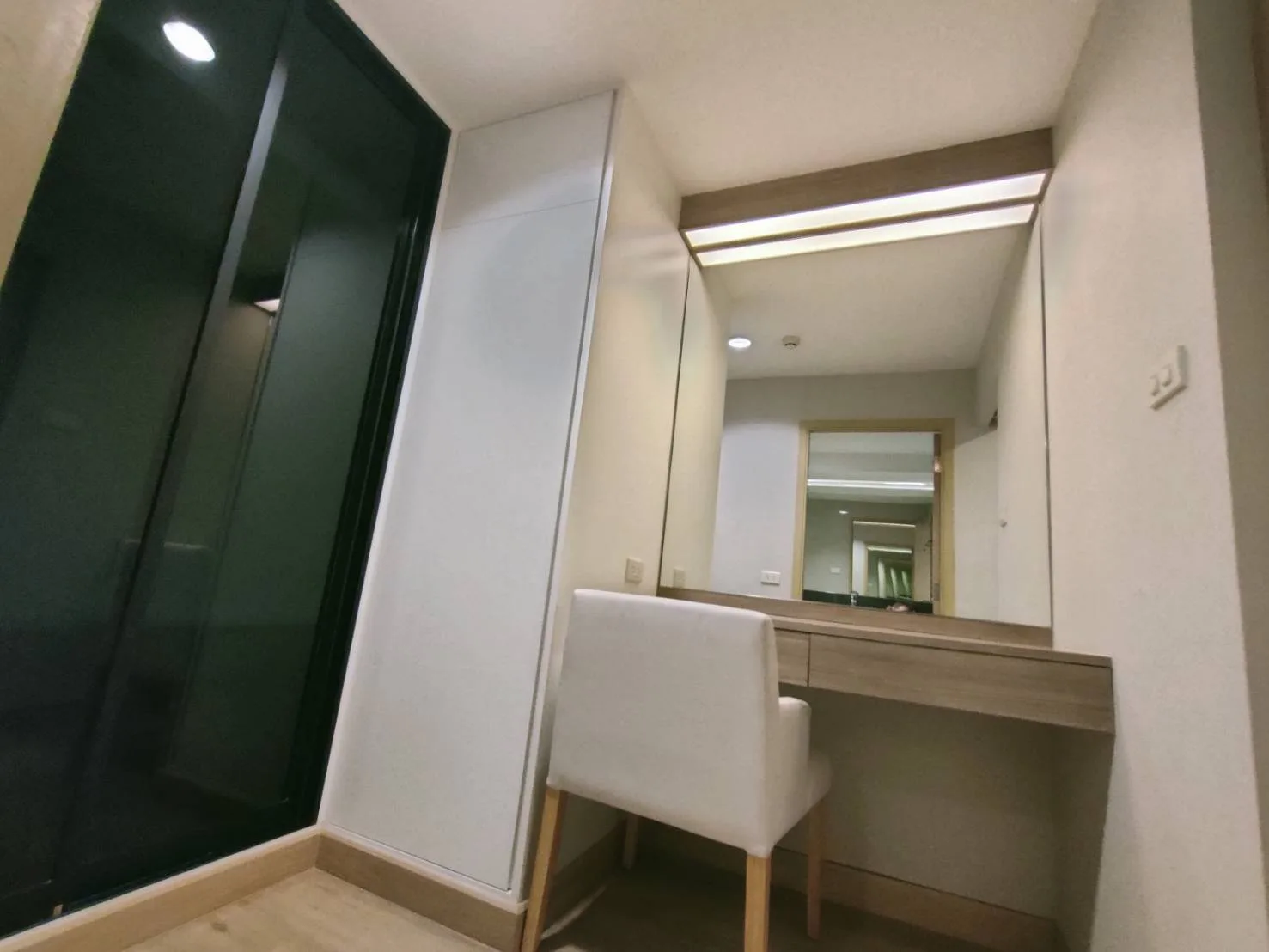 Property photos for Ploenruedee Residence