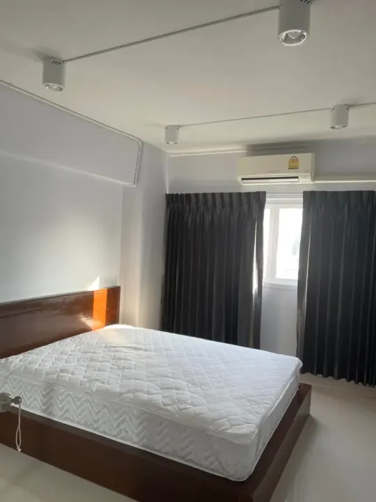 Property photos for Thonglor Tower