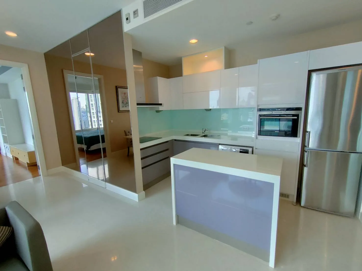 Property photos for Q Langsuan
