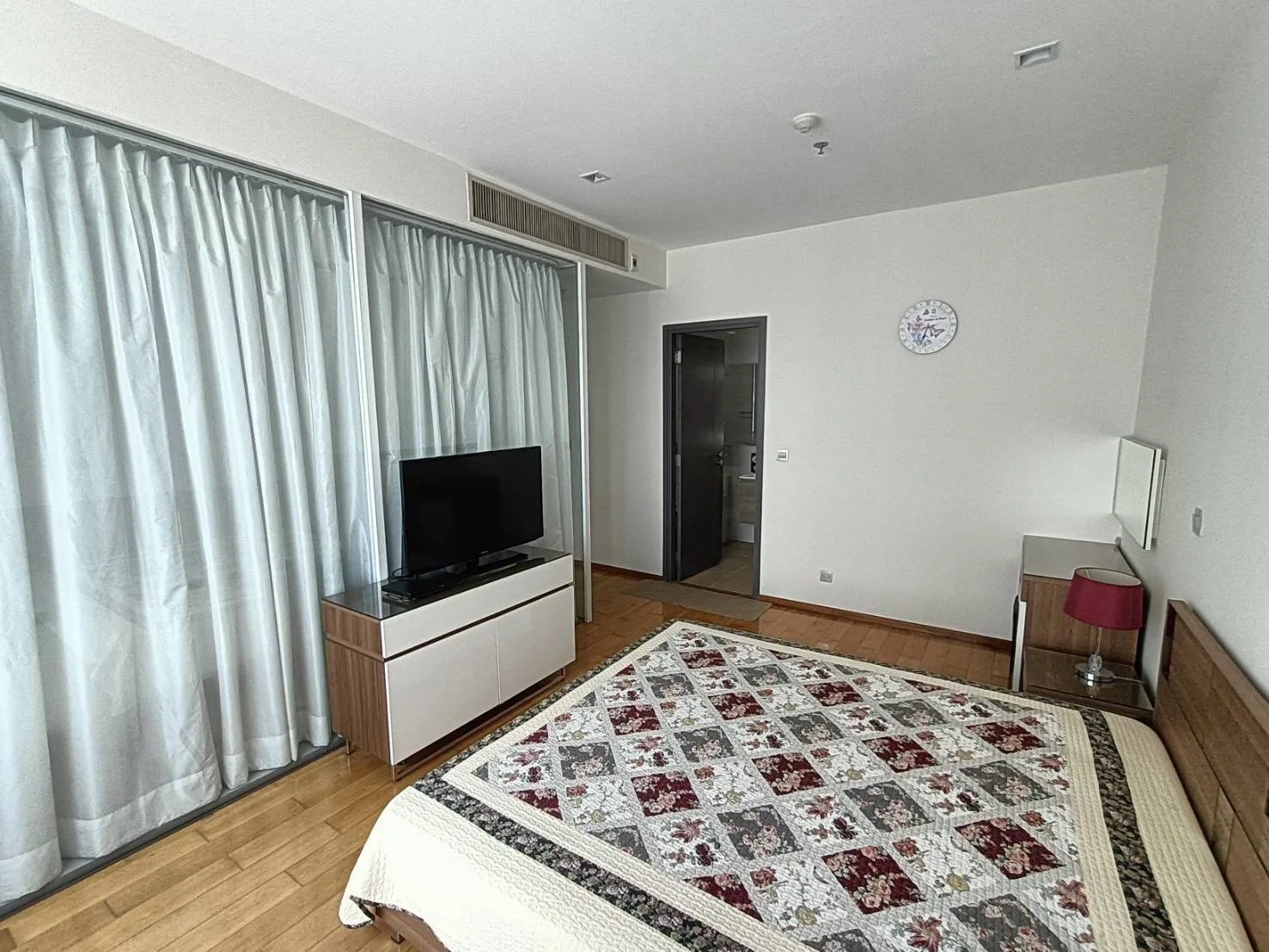 Property photos for Keyne
