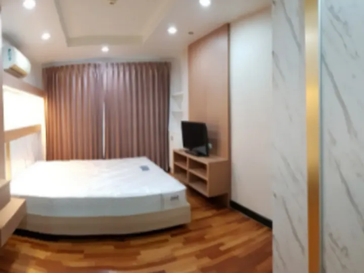 Property photos for Avenue 61