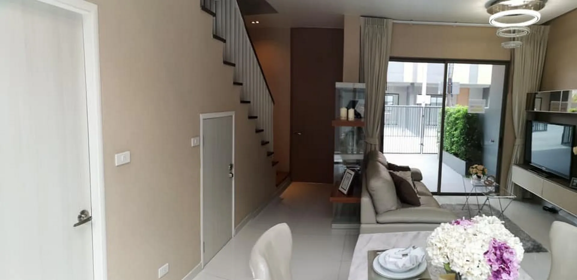 Property photos for The Tierra Ladprao 71