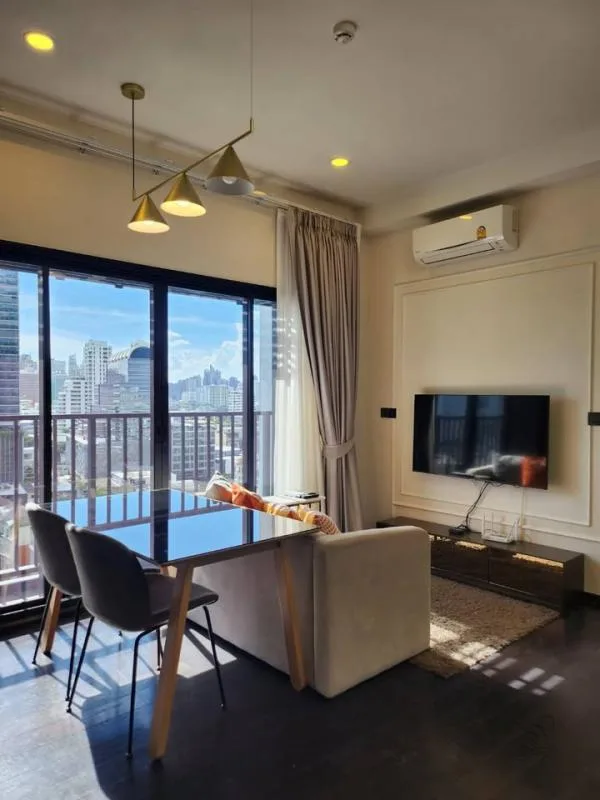 Property photos for Park Origin Thonglor
