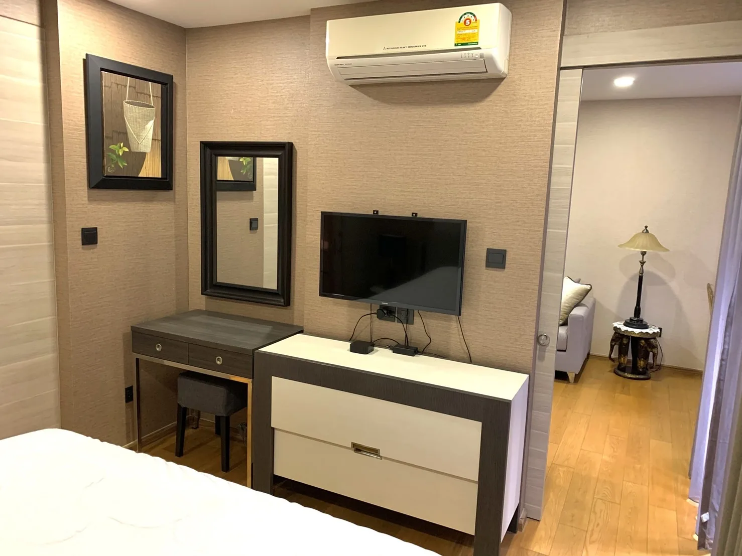 Property photos for Klass Condo Langsuan