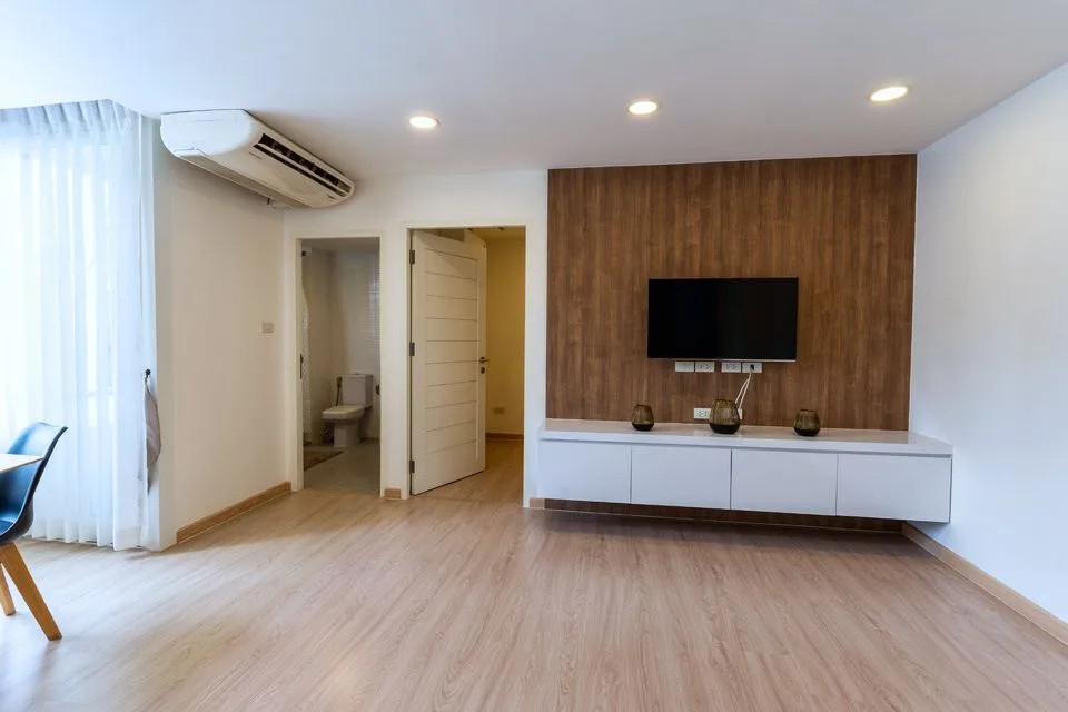 Property photos for 39 Suites